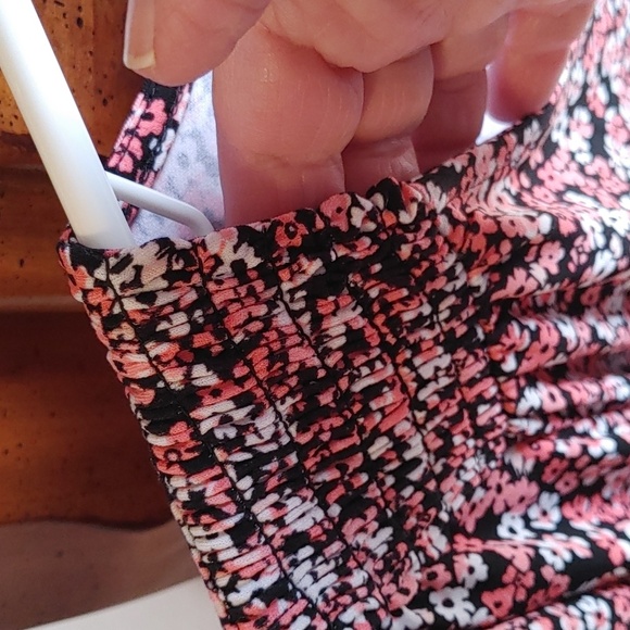 MICHAEL KORS Short Sleeve Floral Top - Picture 7 of 8